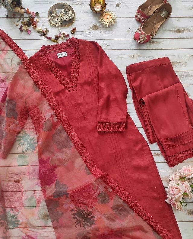 3 Pcs (Lawn)